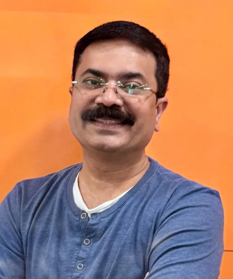 Dr Vipul Shandilya